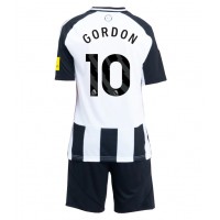 Fotballdrakt Barn Newcastle United Anthony Gordon #10 Hjemmedraktsett 2024-25 Kortermet (+ Korte bukser)